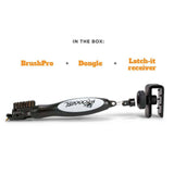 Frogger Brush Pro with Catch Latch